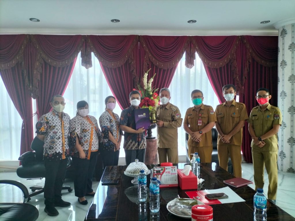 Pemda Minahasa Selatan Apresiasi Program KKN Komunitas FK Unika Soegijapranata  UNIKA